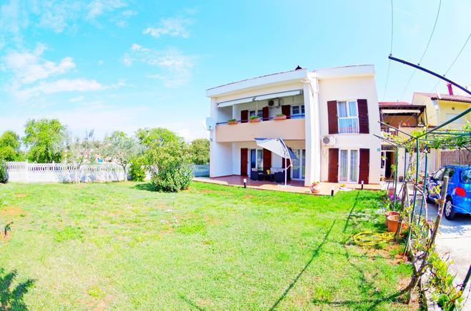 PUY Apartments Hrga מראה חיצוני תמונה