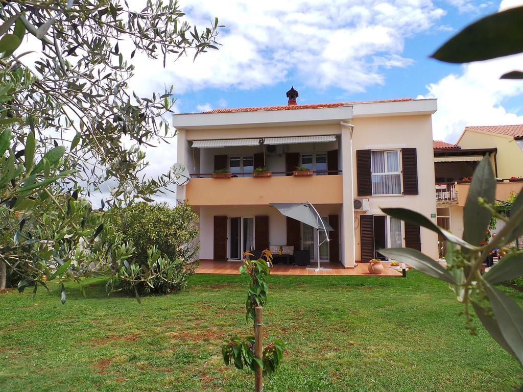 PUY Apartments Hrga מראה חיצוני תמונה